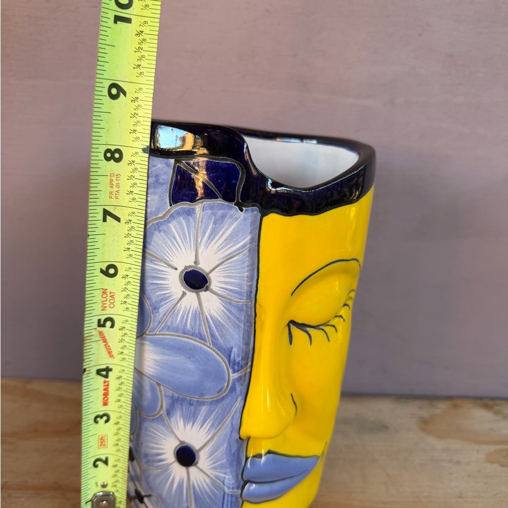 Mexican Talavera Half-Face Planter, Pottery - Picture 6 of 7